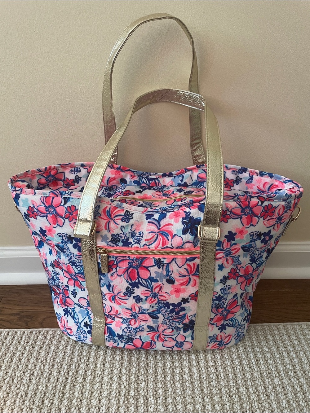 Lilly Pulitzer Insulated Beach Tote Bag Party Like A Lobster Print